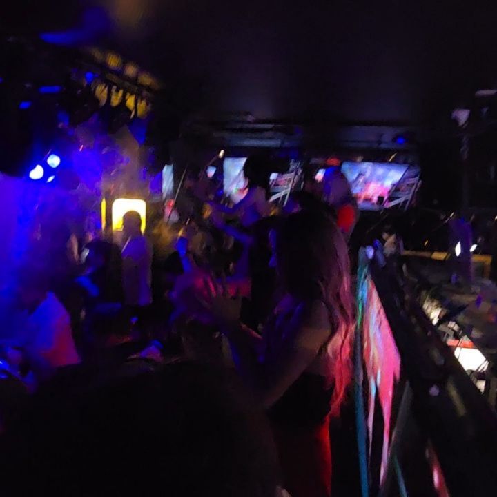 BUBBLY DISCO NIGHT